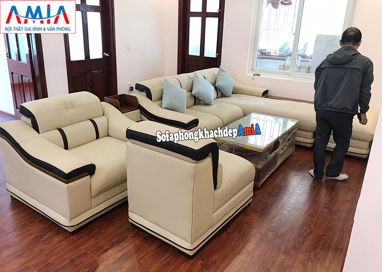 Hình ảnh Mẫu ghế sofa kê phòng khách lớn có ghế sofa đơn tay vịn hiện đại