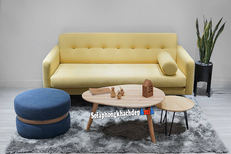 Hình ảnh Mẫu sofa nỉ phòng khách hiện đại màu vàng nhạt đang là xu hướng được yêu thích